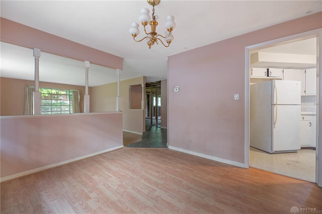21 Lynn Rae Property Photo 6