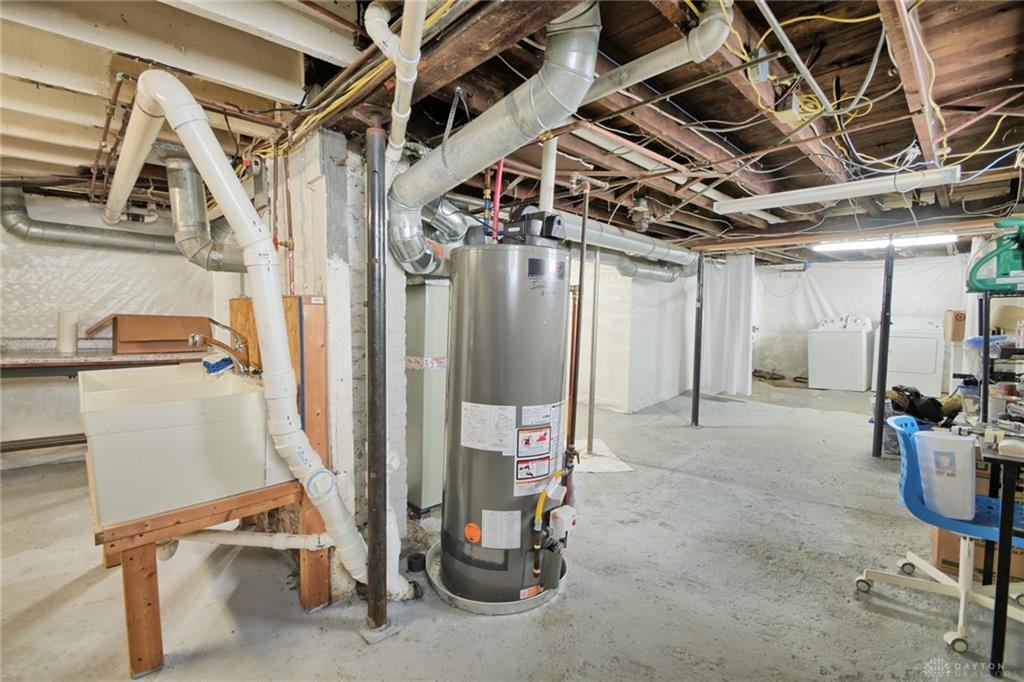 2808 Martel Property Photo 38