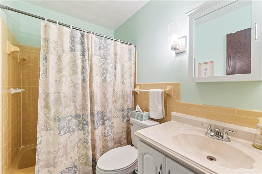 845 Burnside Property Photo 35