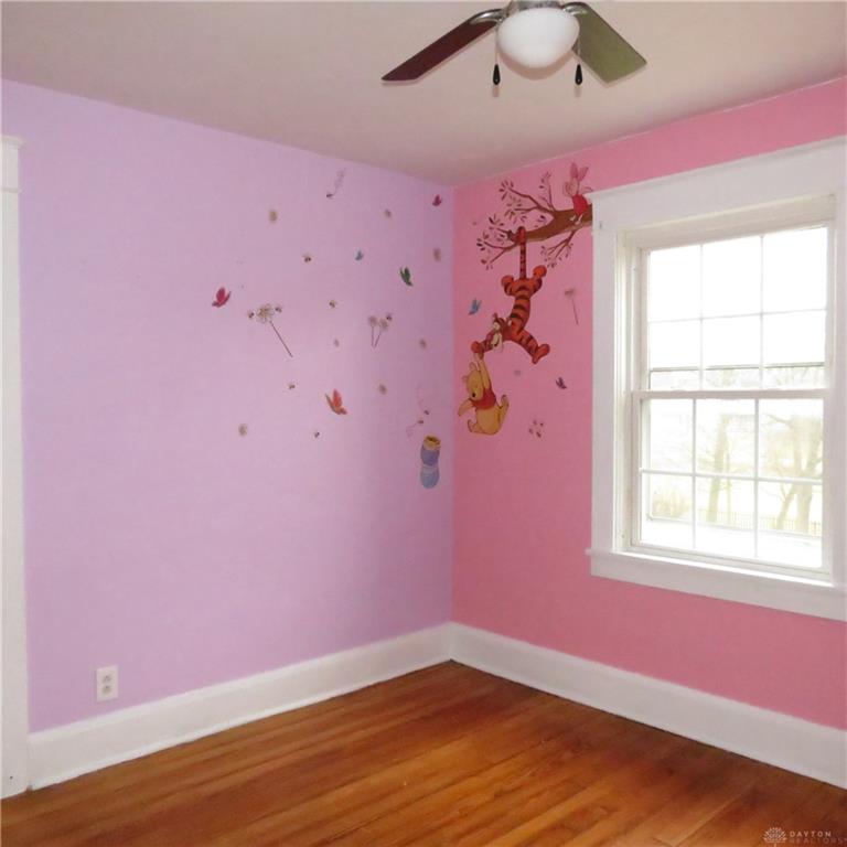 102 E Main Property Photo 15