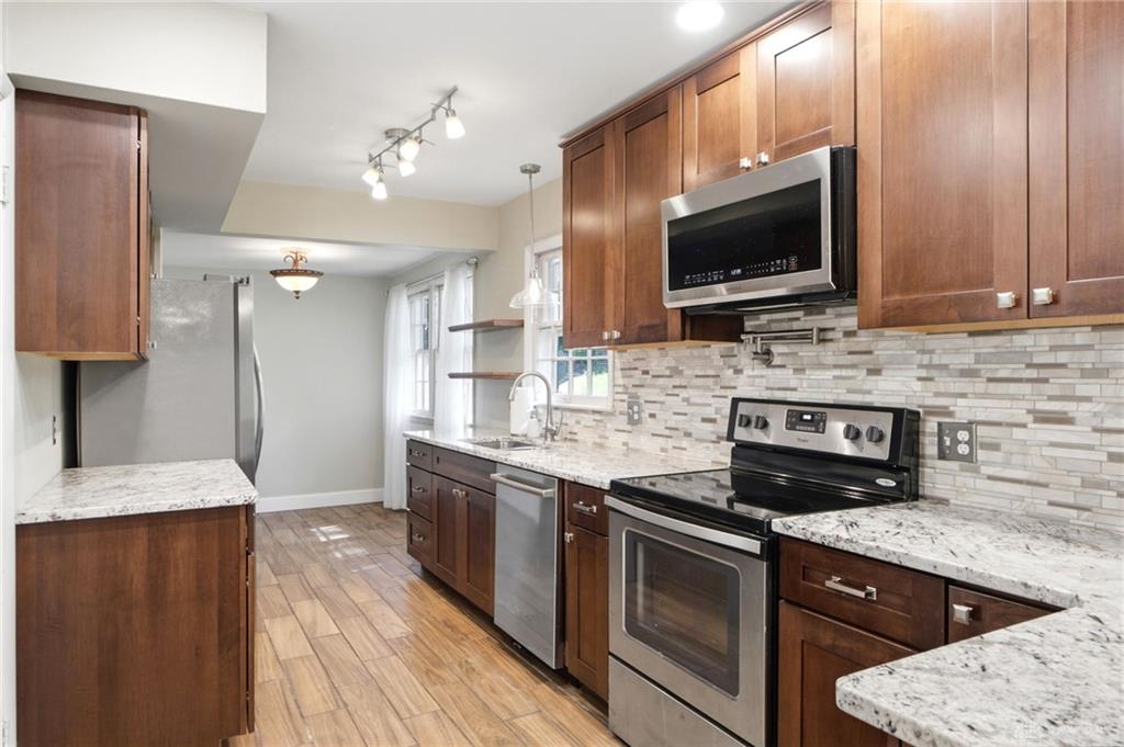 418 Zimmer Property Photo 16