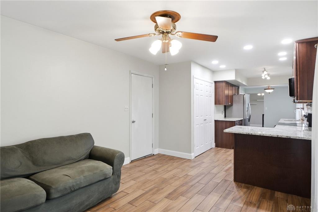 418 Zimmer Property Photo 18