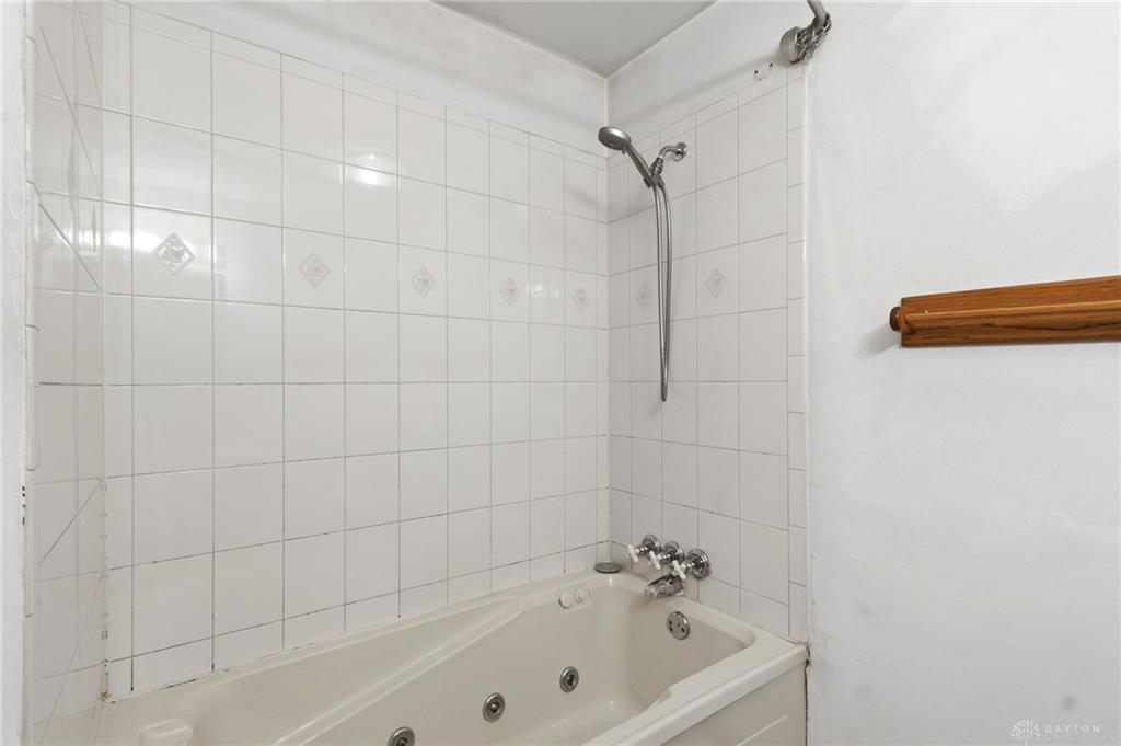 418 Zimmer Property Photo 28
