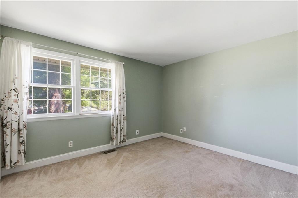 418 Zimmer Property Photo 29