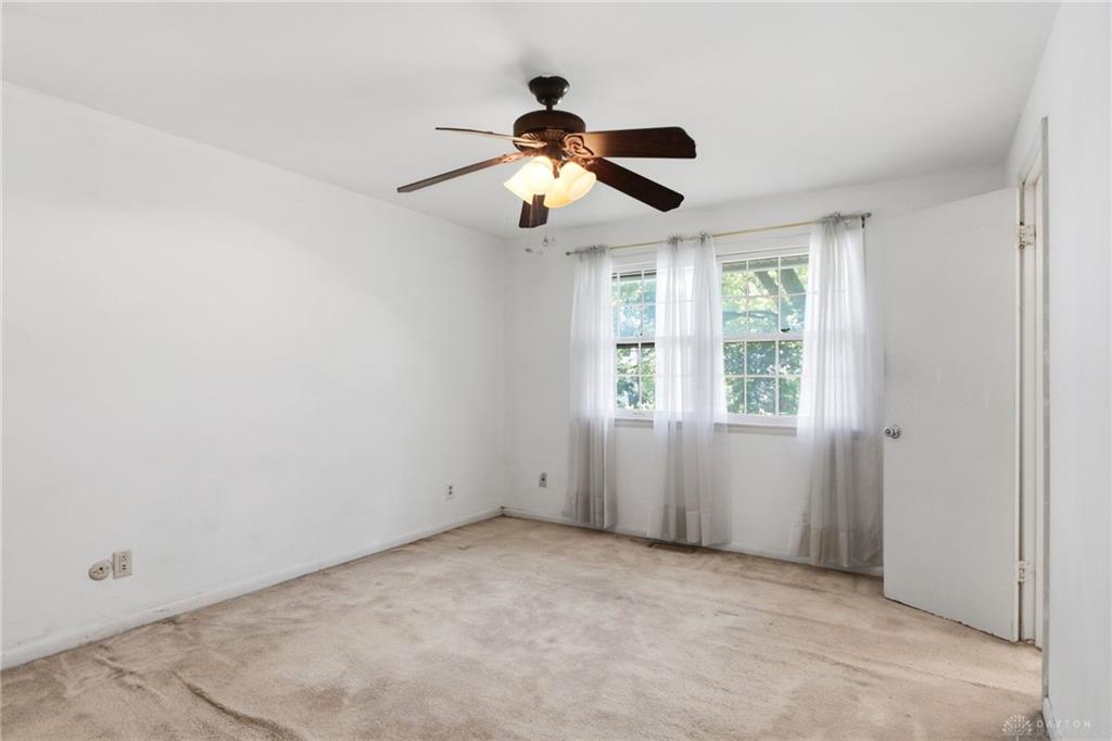 418 Zimmer Property Photo 31