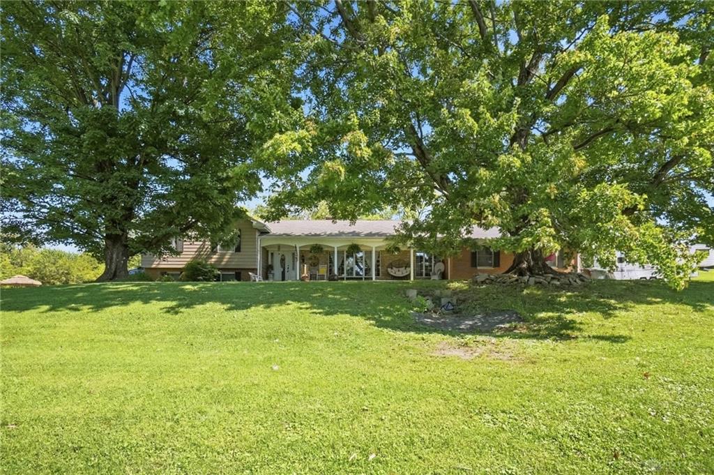 6272 Hendrickson Property Photo 3