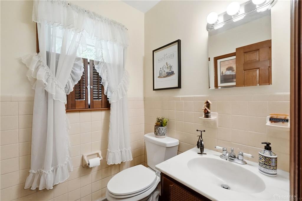 6272 Hendrickson Property Photo 29
