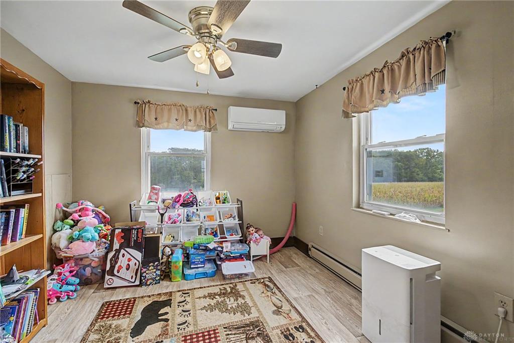 9172 Oakes Property Photo 37