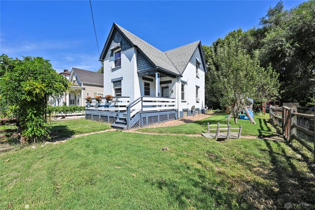 518 Linden Property Photo 47