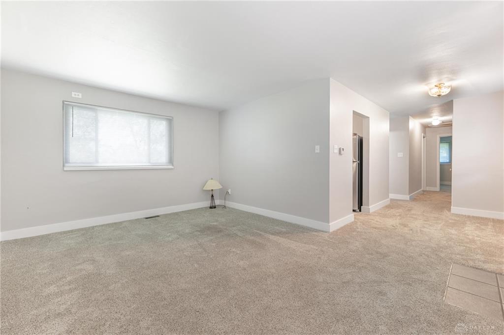 1663 Curlett Property Photo 3