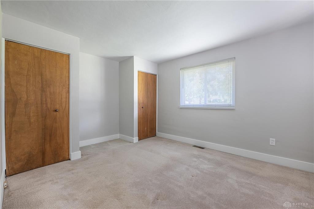 1663 Curlett Property Photo 9