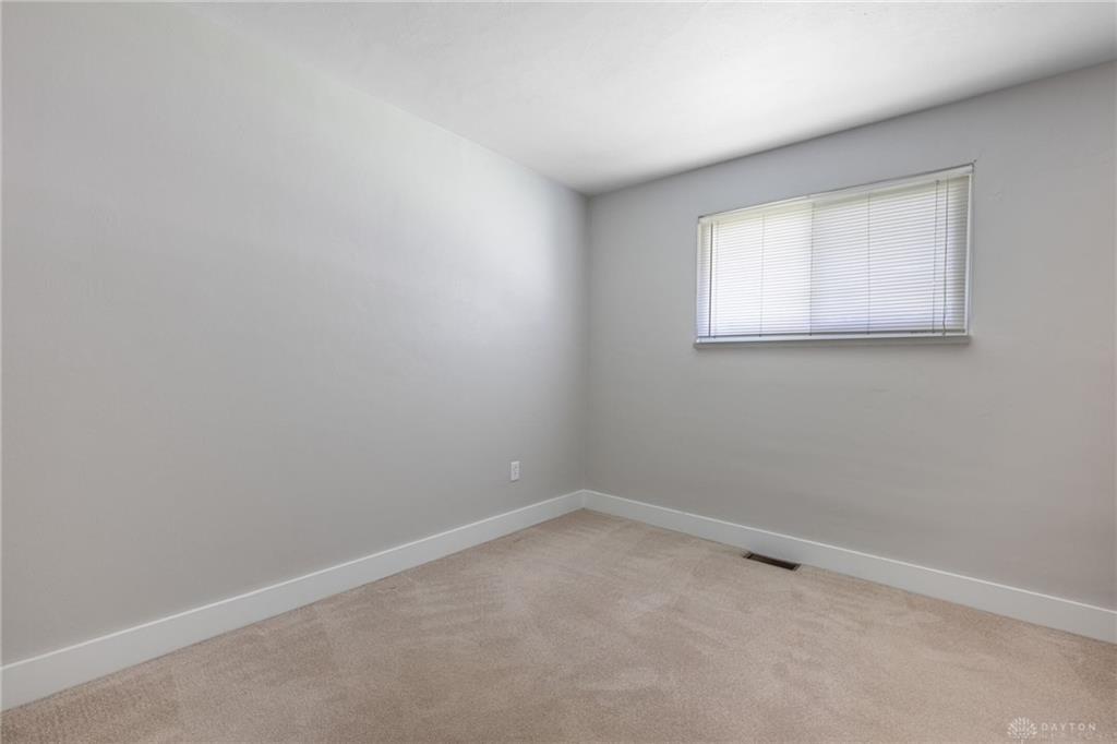 1663 Curlett Property Photo 12