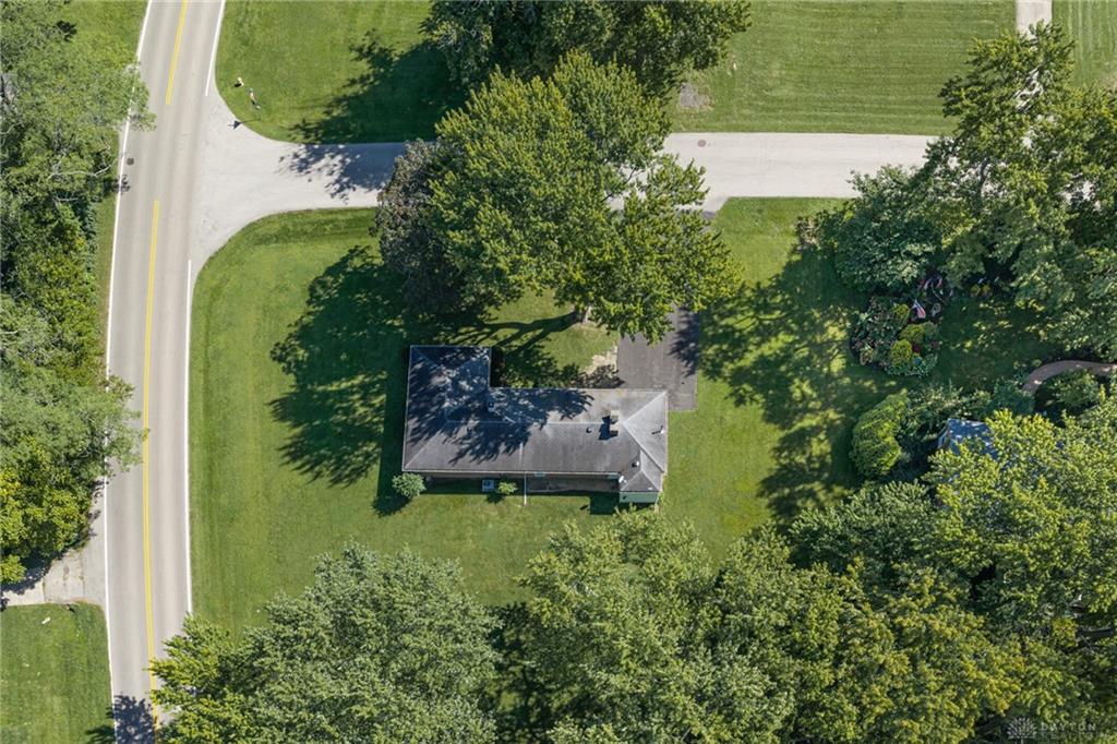 1663 Curlett Property Photo 18
