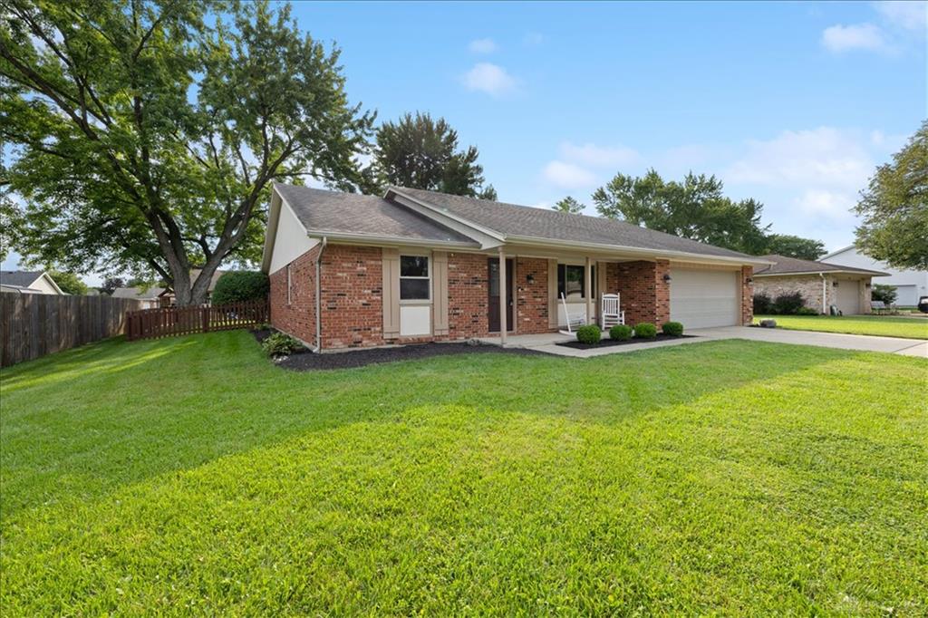 630 Wisteria Property Photo 4