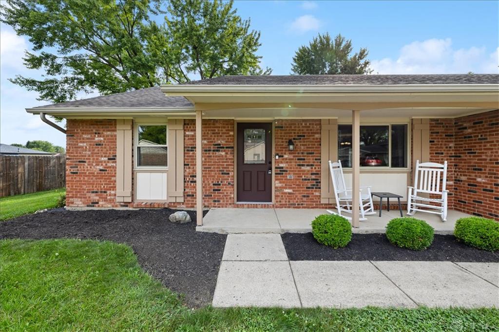 630 Wisteria Property Photo 8