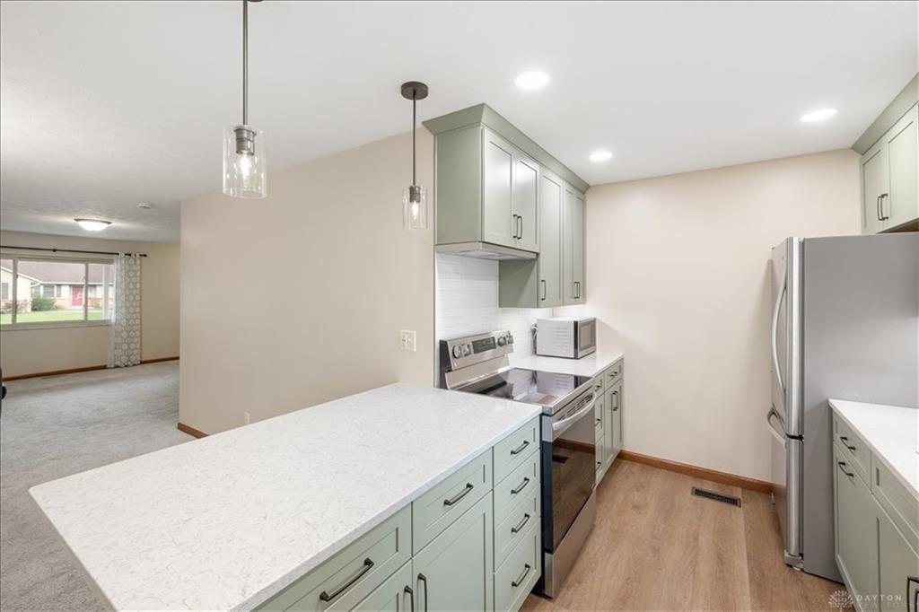 630 Wisteria Property Photo 32