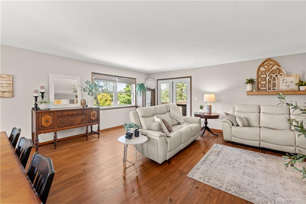 67 Lakeview Property Photo 6