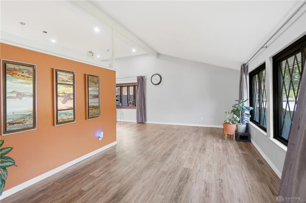 2276 E Rahn Property Photo 8