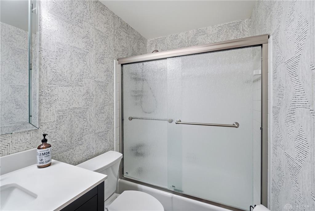 2276 E Rahn Property Photo 35