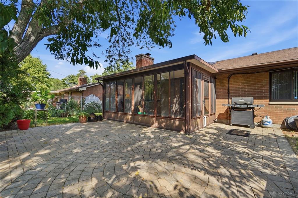 2276 E Rahn Property Photo 45