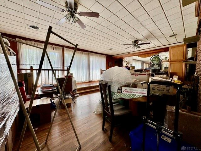 349 Heikes Property Photo 16