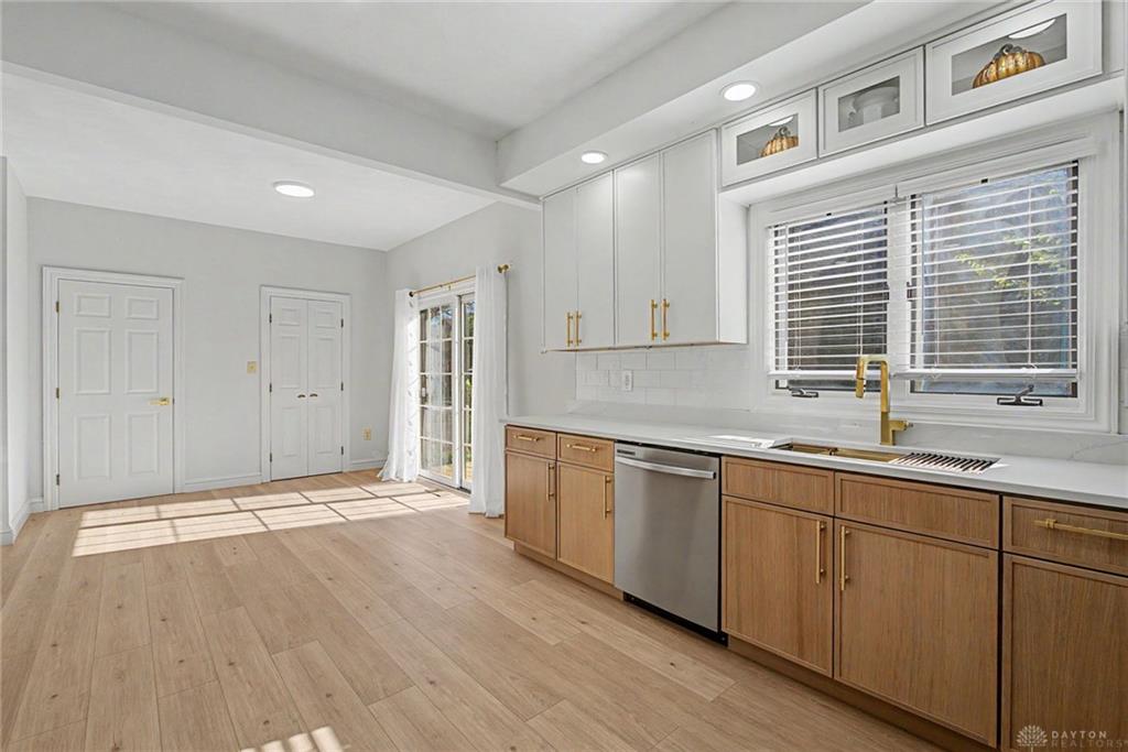 889 Timberlake Property Photo 27