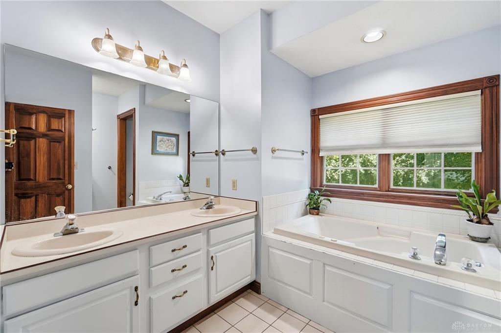 820 Juniper Property Photo 40