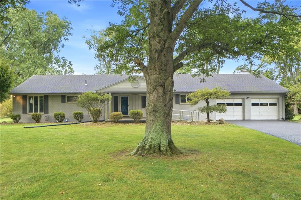 109 Edgewood