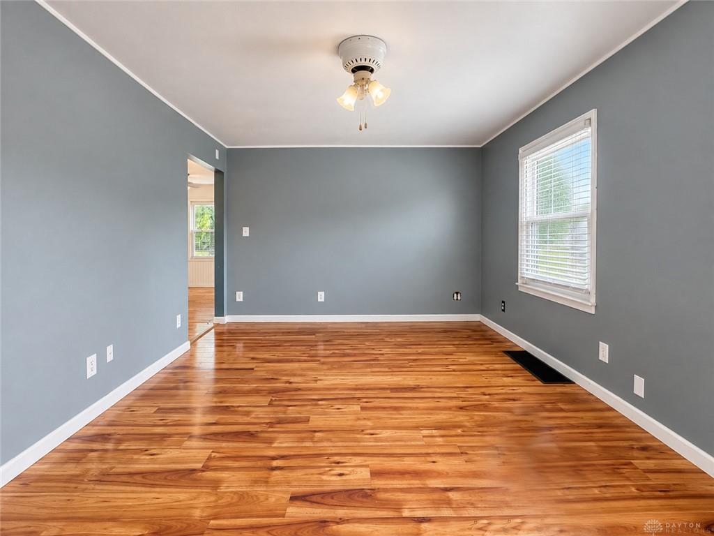 4 Richmond Property Photo 8