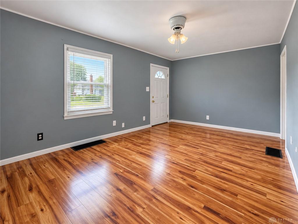 4 Richmond Property Photo 9