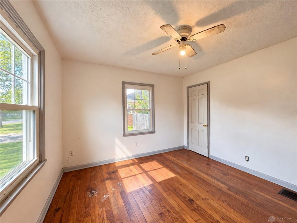 4 Richmond Property Photo 21