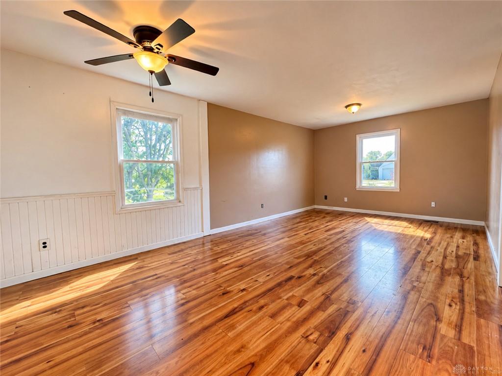 4 Richmond Property Photo 24