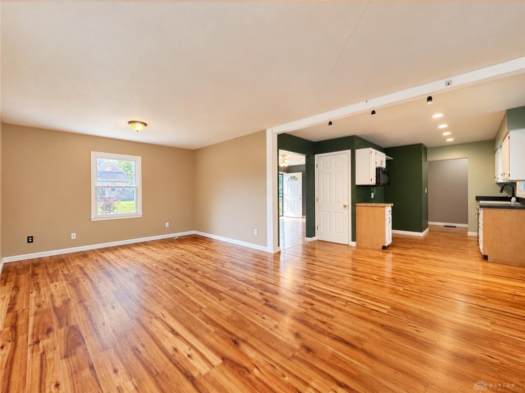 4 Richmond Property Photo 25