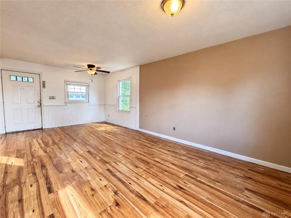 4 Richmond Property Photo 27