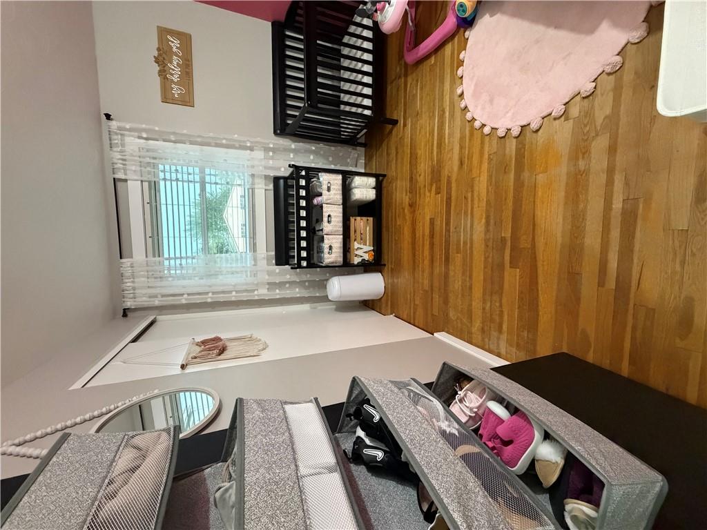 101 Larrel Property Photo 16