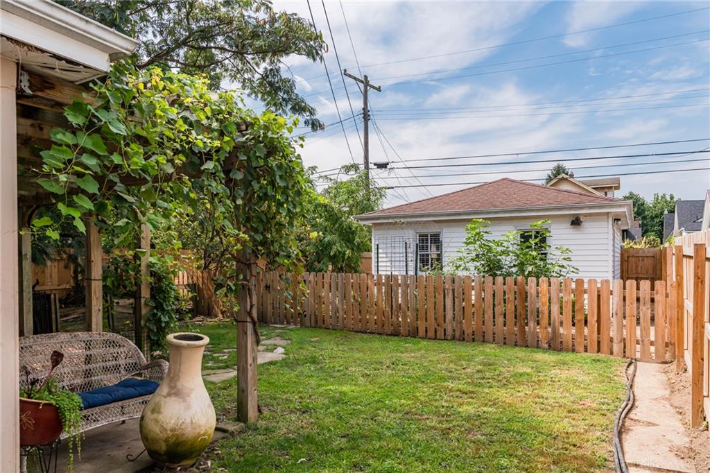 1225 Pursell Property Photo 40