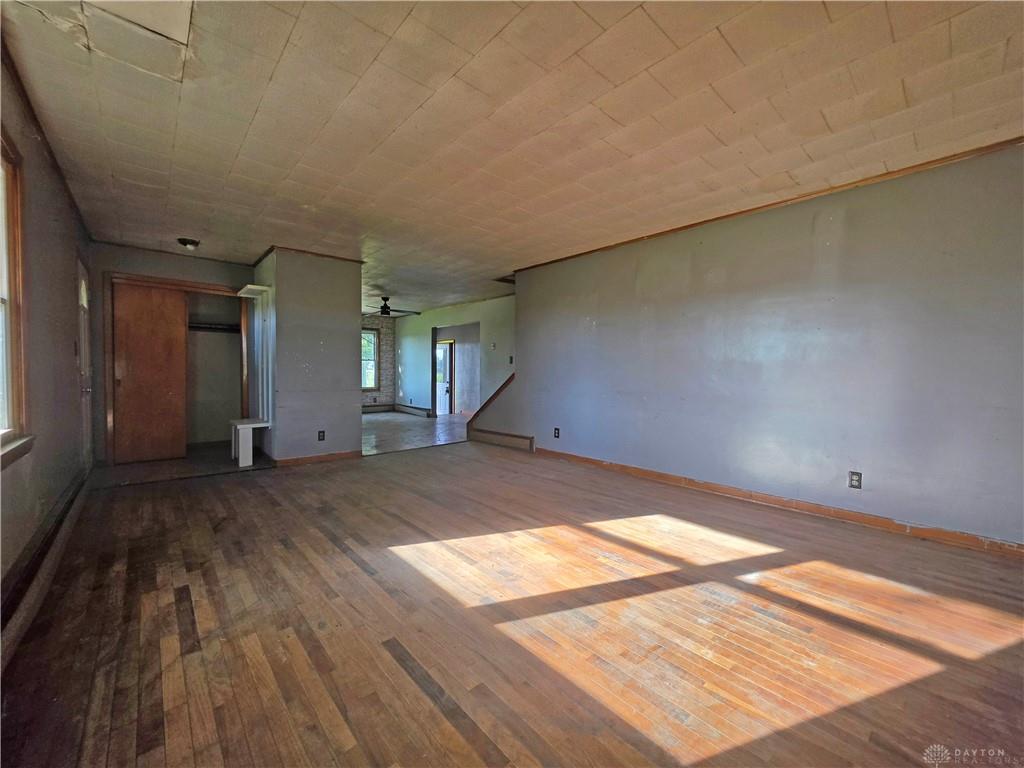 7001 Neil Property Photo 16