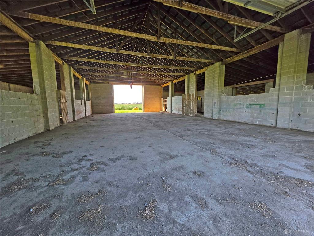 7001 Neil Property Photo 24