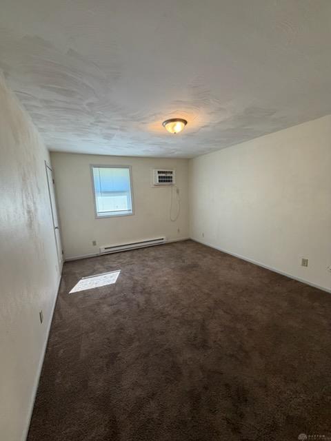 1647 Stewart 1645 Property Photo 4