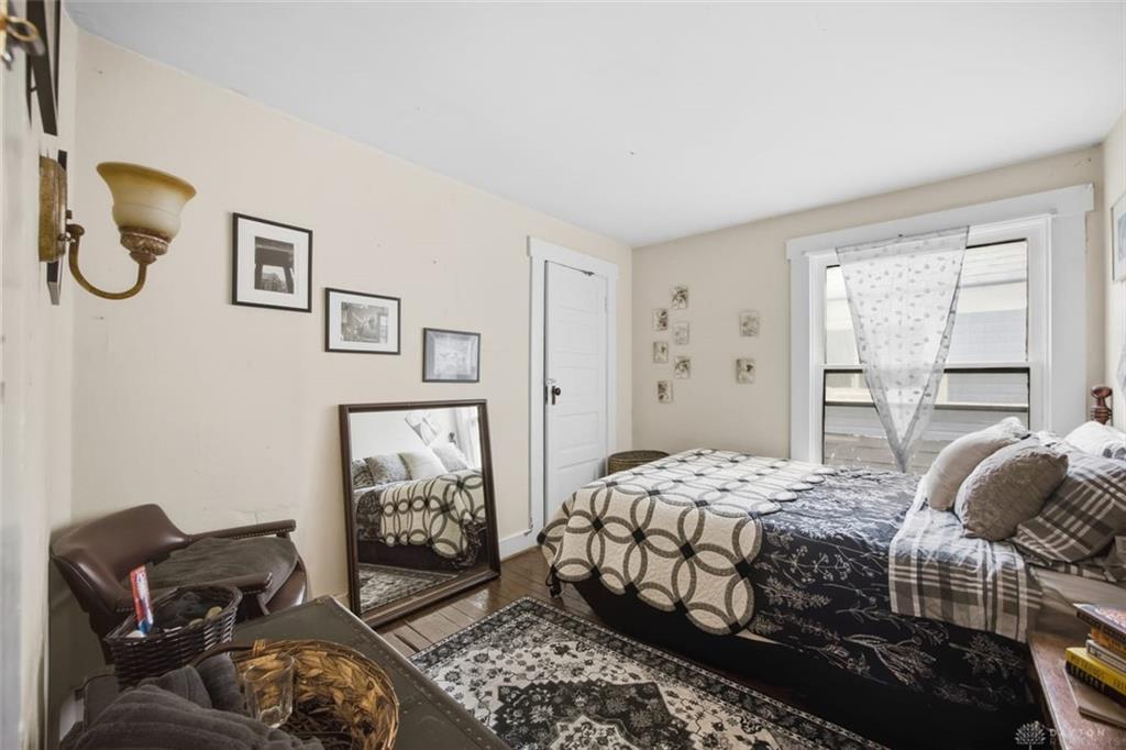606 Oak Property Photo 10