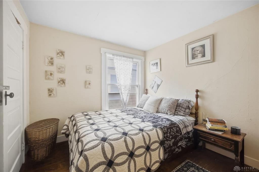 606 Oak Property Photo 19