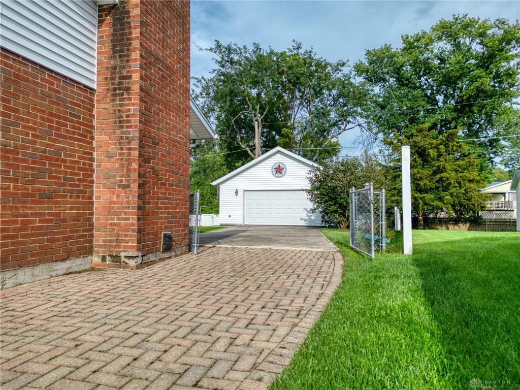 404 Bellaire Property Photo 2