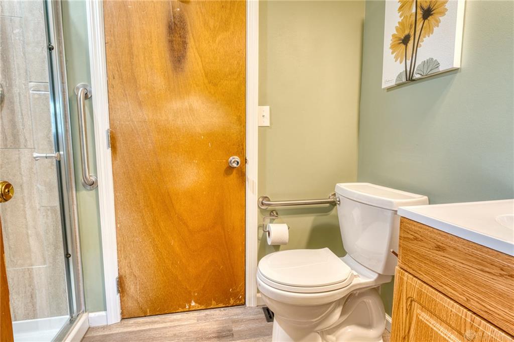 404 Bellaire Property Photo 16