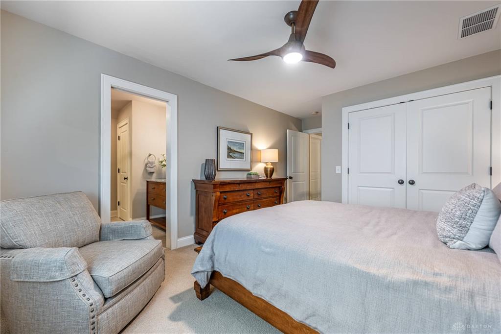 4548 Royal Ridge Property Photo 42