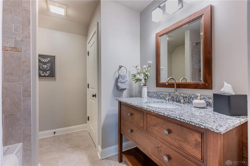 4548 Royal Ridge Property Photo 43