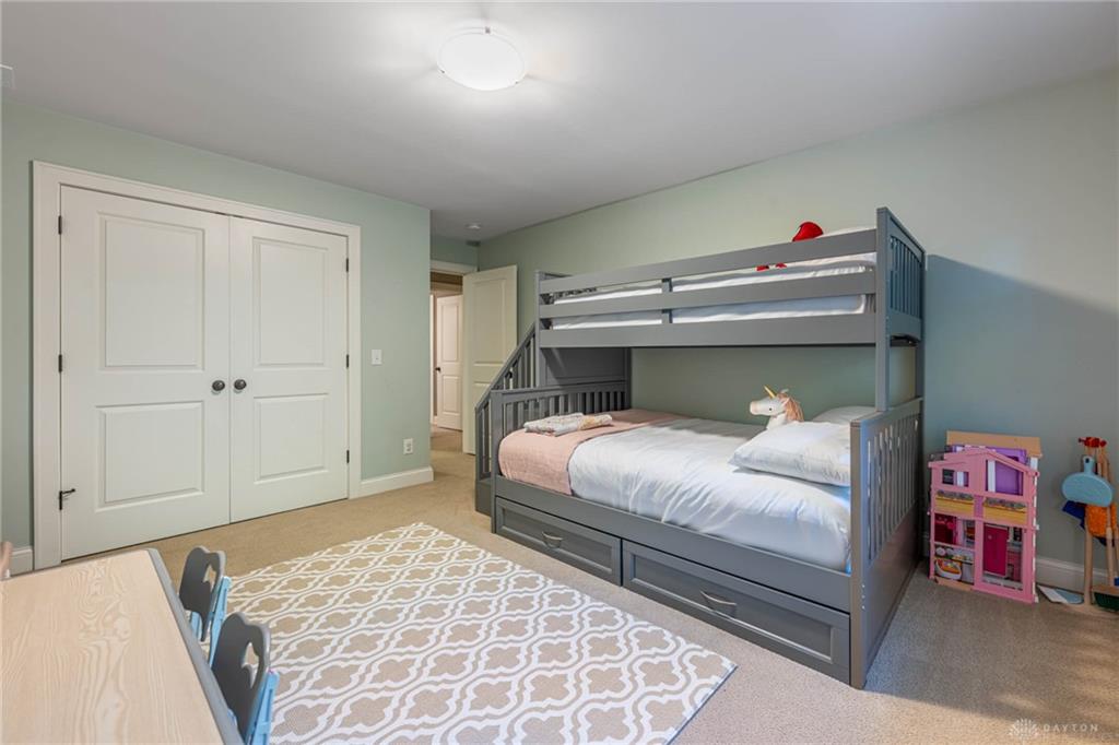 4548 Royal Ridge Property Photo 46