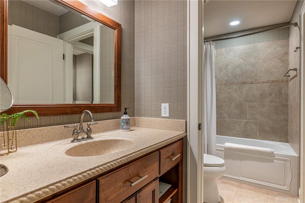 4548 Royal Ridge Property Photo 50