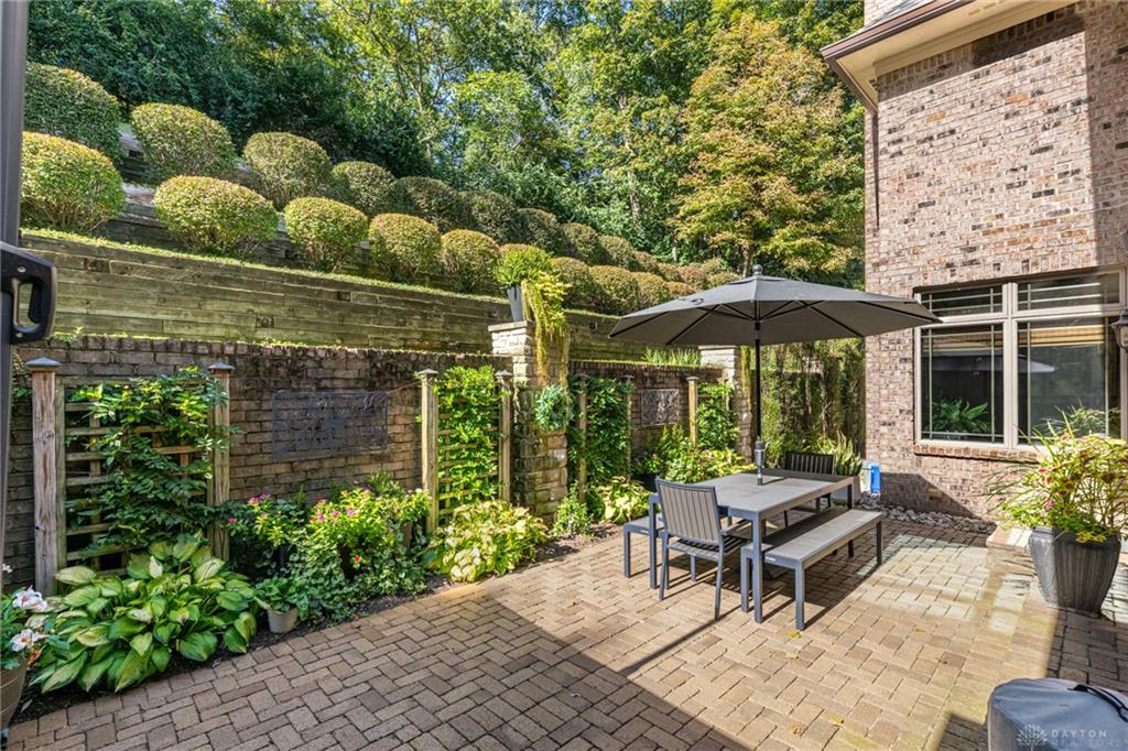 4548 Royal Ridge Property Photo 61