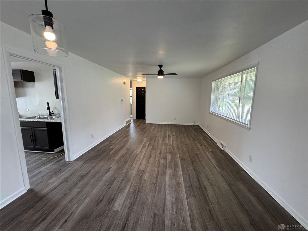 2612 Windlow Property Photo 2