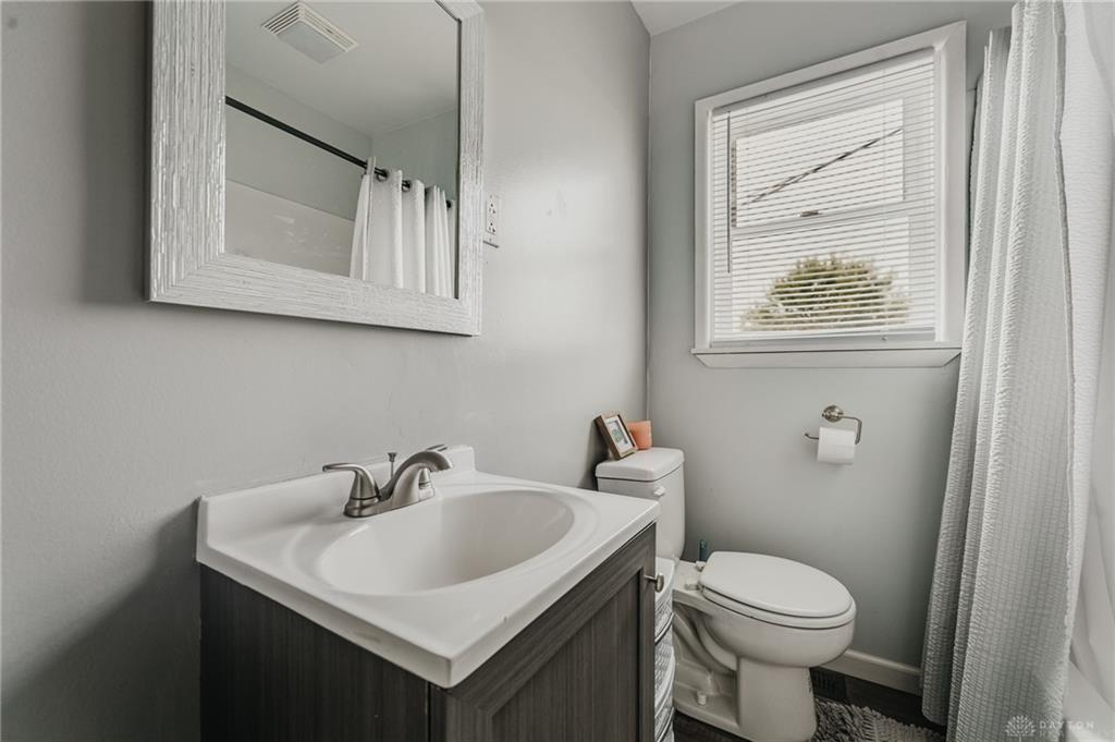 1328-1330 E Main Property Photo 24